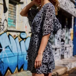 Robe Freeman T Porter Riana Athene