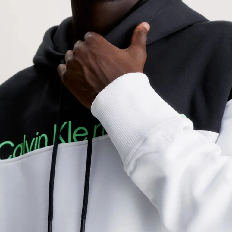 Sweat Hoodie Calvin Klein Ck Jeans blanc et noir